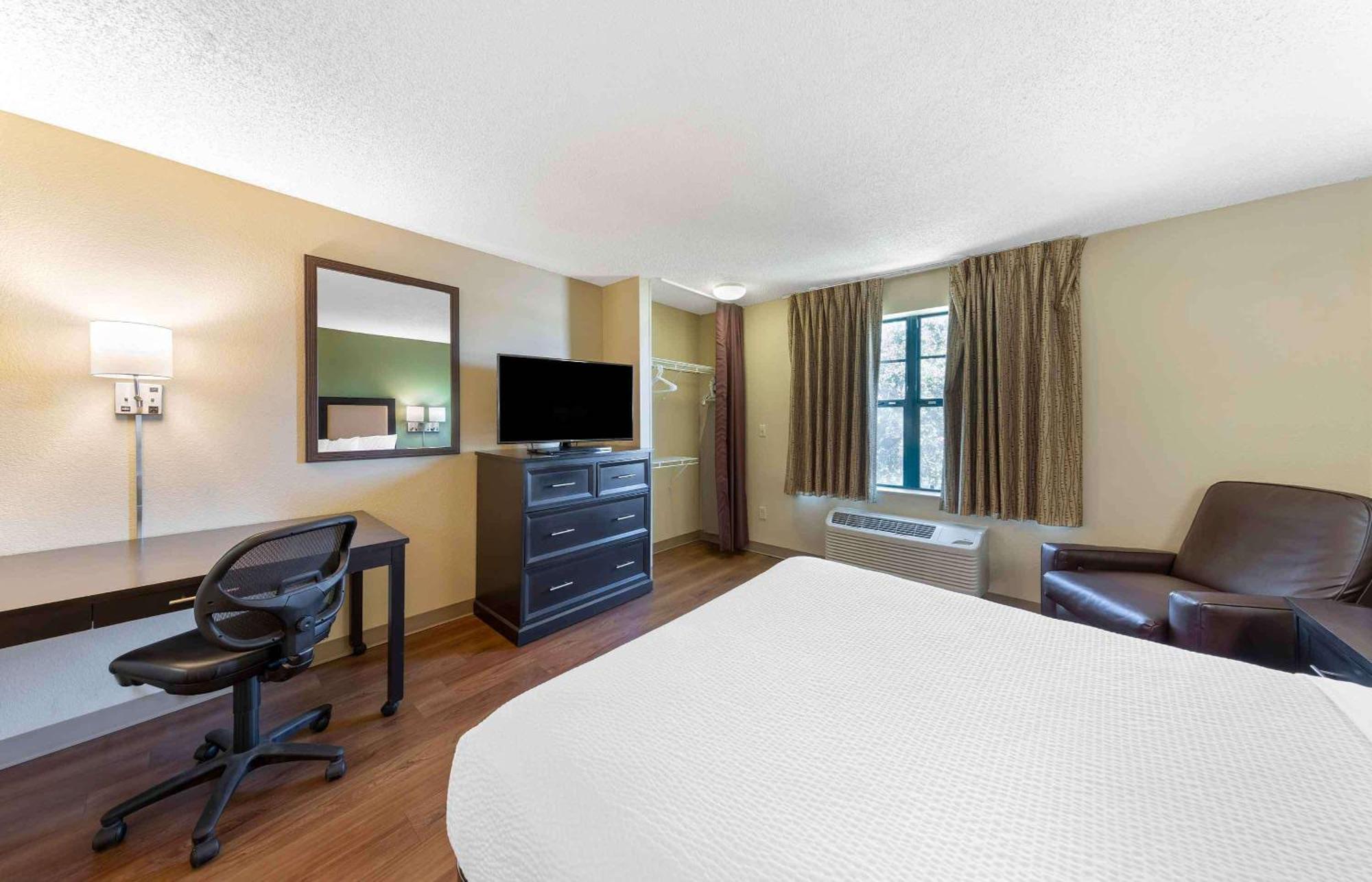 Extended Stay America Suites - Cleveland - Уэстлейк Экстерьер фото